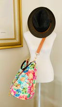 Load image into Gallery viewer, Beautiful floral, reversible bucket bag