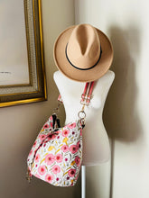 Load image into Gallery viewer, Capri tote “Lani Collection”