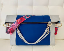 Load image into Gallery viewer, Pdx 056 *Handbag of the Day* $96.00 at check out